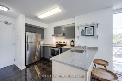 208 - 1029 King St W, Condo with 1 bedrooms, 1 bathrooms and 1 parking in Toronto ON | Image 3