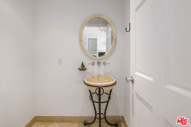 8760 White Oak Ave, House other with 4 bedrooms, 4 bathrooms and 8 parking in Sherwood Forest CA | Image 21