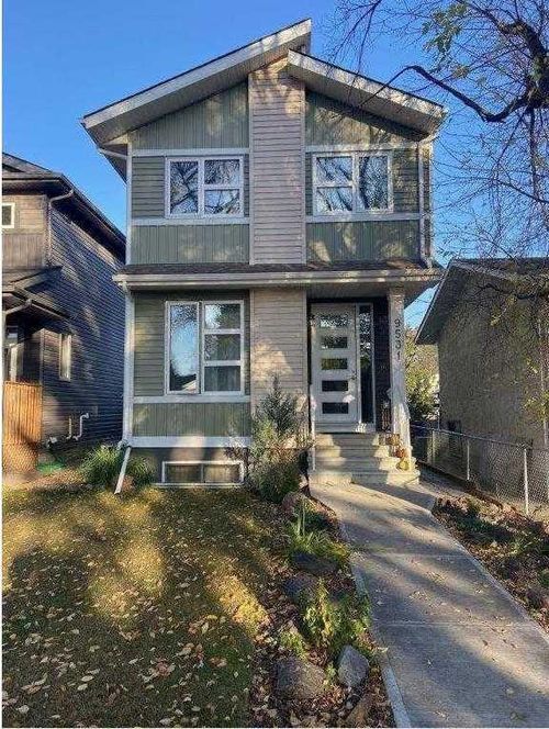 9531 155 Street, Home with 7 bedrooms, 3 bathrooms and 2 parking in Edmonton AB | Card Image