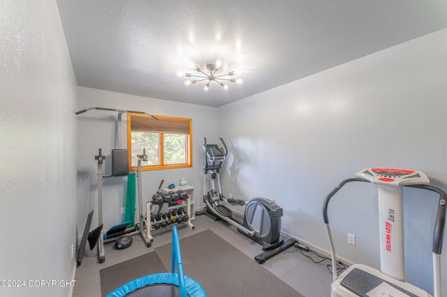 Upstairs Bedroom/Gym room | Image 37