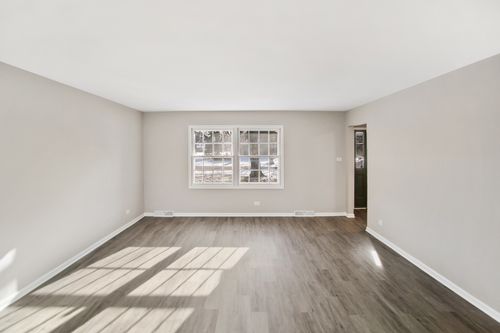 3451 Ithaca Rd, Olympia Fields, IL, 60461-1360 | Card Image