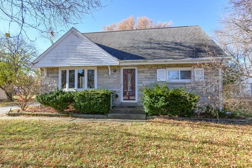 8635 N 53rd St, Brown Deer, WI, 53223-3009 | Card Image