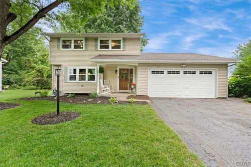 5 Overbrook Ln, Lysander, NY, 13027-1209 | Card Image