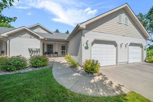608 Meadowview Ln, Elk Rapids, MI, 49629-9558 | Card Image