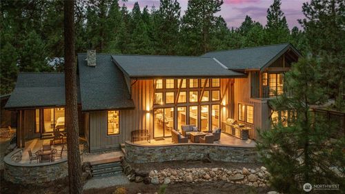 391 Rocking Chair Rd, Cle Elum, WA, 98922-3151 | Card Image