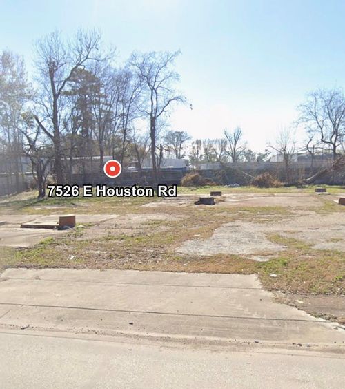 7526 E Houston Rd, Houston, TX, 77028-3534 | Card Image