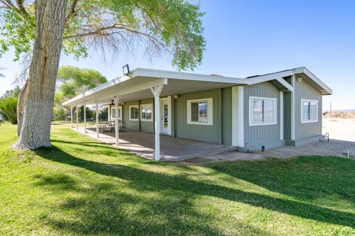 48197 Valley Center Rd, Newberry Springs, CA, 92365-9584 | Card Image