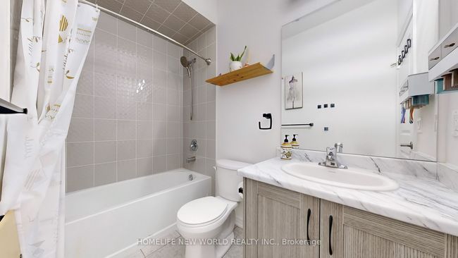 76 Puisaya Dr, House attached with 4 bedrooms, 3 bathrooms and 2 parking in Richmond Hill ON | Image 30