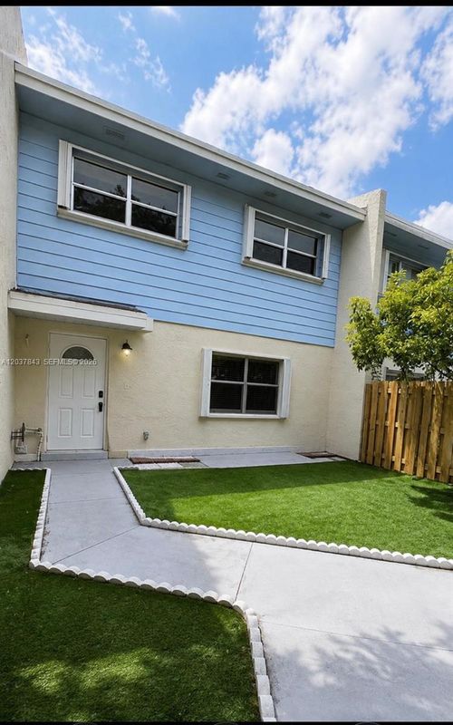 0-22330 Sw 103rd Ct, Cutler Bay, FL, 33190-1407 | Card Image