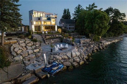 6 Firelane 11a Rd, Niagara On The Lake, ON, L0S1J0 | Card Image