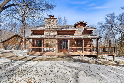 8835 Vergennes Street Se, Ada, MI, 49301 | Card Image