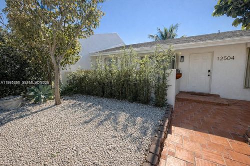 12504 Sw 112th Ter, Miami, FL, 33186-4906 | Card Image