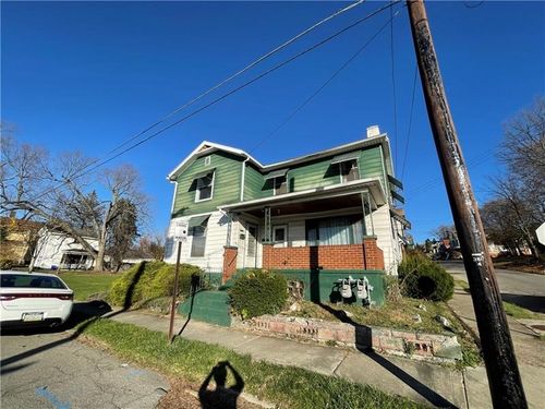 1-211 S Walnut St, New Castle, PA, 16101-3540 | Card Image