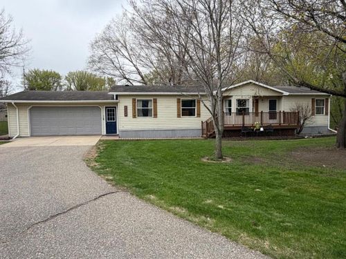 2174 66th Ave Ne, Willmar, MN, 56201-9127 | Card Image