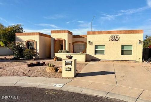 102 E Willow Ave, Phoenix, AZ, 85022-5234 | Card Image