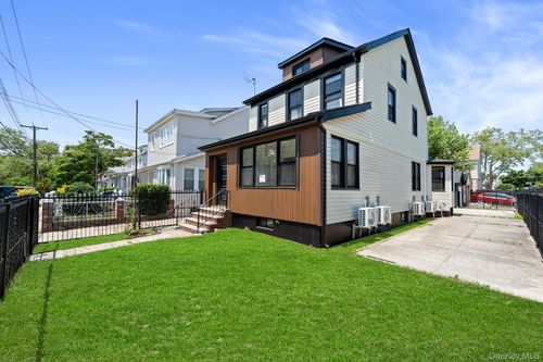 24029 145th Ave, Rosedale, NY, 11422-2305 | Card Image