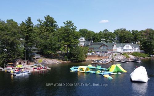 12-302 Emerald Hills Crt, Mactier, ON, P0C1H0 | Card Image