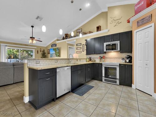 621 Nw 28th Ter, Cape Coral, FL, 33993-8623 | Card Image