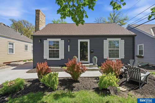1212 S 37th Street, Lincoln, NE, 68510 | Card Image