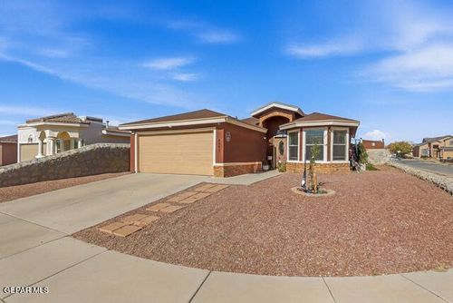 14577 Jesus Almeida, El Paso, TX, 79938-1024 | Card Image