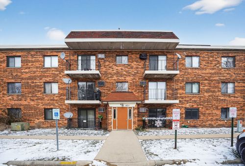 g-b-971 N Rohlwing Rd, Addison, IL, 60101-6166 | Card Image