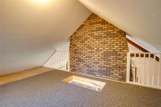 8556 Kee Mac Ln, House other with 2 bedrooms, 2 bathrooms and 3 parking in Alton IL | Image 37