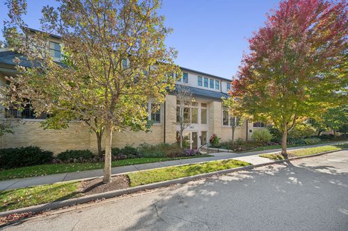1e-240 Whistler Rd, Highland Park, IL, 60035-5962 | Card Image