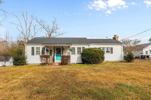 31099 Country Club Rd, Franklin, VA, 23851-2880 | Card Image