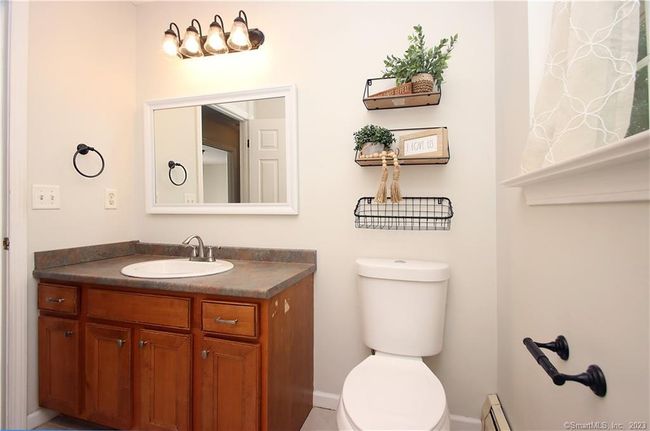 160 Highland View Dr, House other with 3 bedrooms, 2 bathrooms and null parking in South Windham CT | Image 16