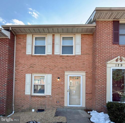 131 Farrell Ln, FREDERICKSBURG, VA, 22401-4003 | Card Image