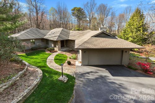 100 Elmridge Dr, Flat Rock, NC, 28731-8525 | Card Image