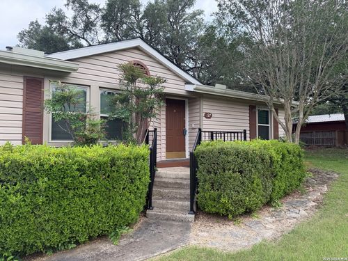 127 Stonegate Dr, Boerne, TX, 78006 | Card Image
