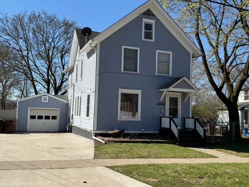 1222 E Porter St, Albion, MI, 49224-1955 | Card Image