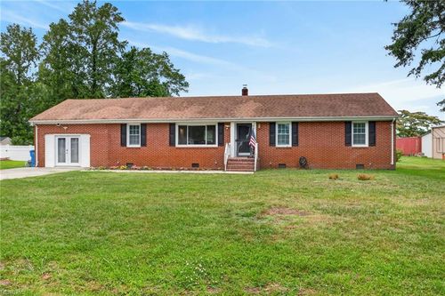 3516 Parr Ln, Chesapeake, VA, 23323-1127 | Card Image