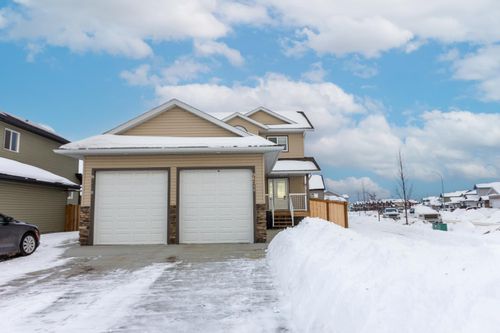 9601 89a Street, Grande Prairie, AB, T8X0N1 | Card Image