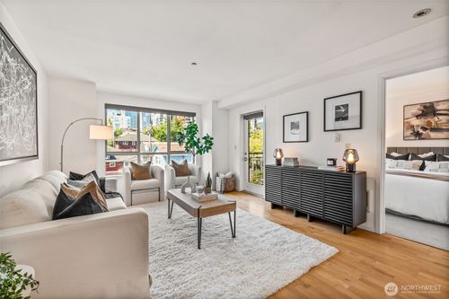 apt-503-412 11th Ave, Seattle, WA, 98122-7428 | Card Image