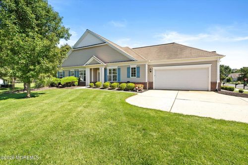 10 Sparrow Dr, HAMILTON, NJ, 08690-2462 | Card Image