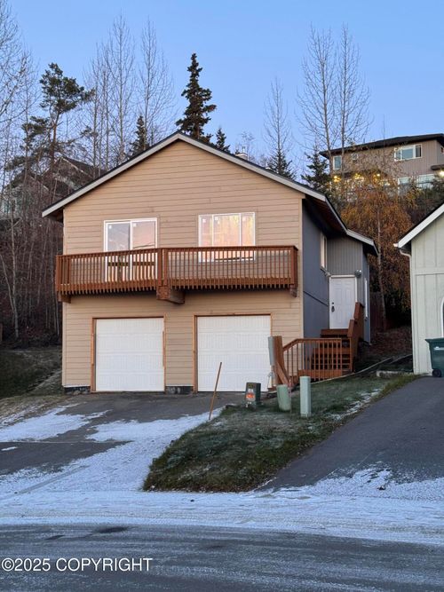 3973 Defiance St, Anchorage, AK, 99504-4481 | Card Image