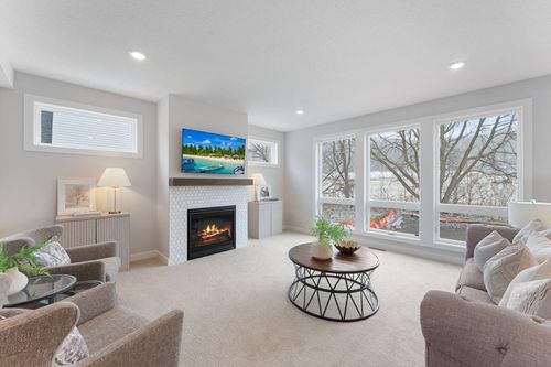 7682 22nd Avenue E, Shakopee, MN, 55379 | Card Image