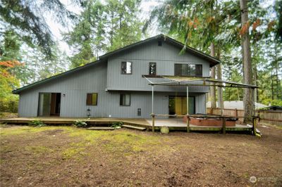 7014 44th Court Se, House other with 3 bedrooms, 2 bathrooms and 2 parking in Lacey WA | Image 2