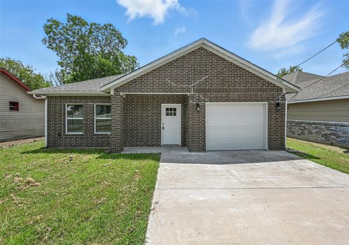 4321 Pickett St, Greenville, TX, 75401-3717 | Card Image
