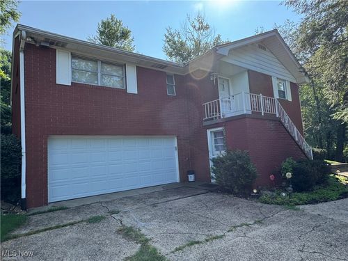 69282 Zelda Ave, Bridgeport, OH, 43912-1666 | Card Image