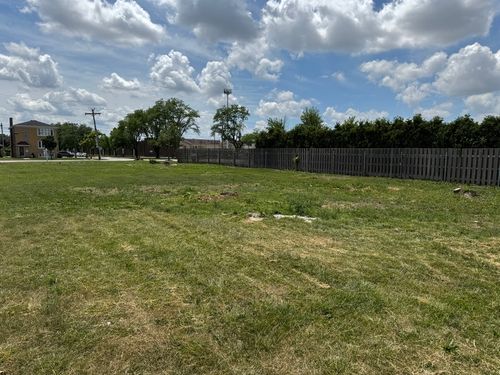 8268 W Lawrence Ave, Norridge, IL, 60706 | Card Image