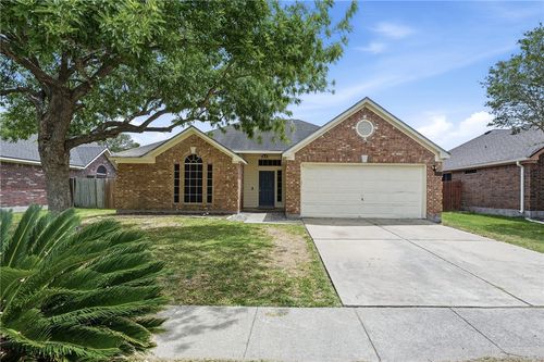 7218 Gingerberry Dr, Corpus Christi, TX, 78414-6213 | Card Image
