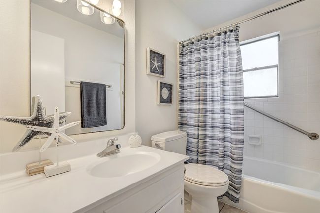 Guest Bathroom | Image 24