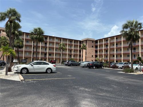 f408-3951 Lake Bayshore Dr, BRADENTON, FL, 34205-5038 | Card Image