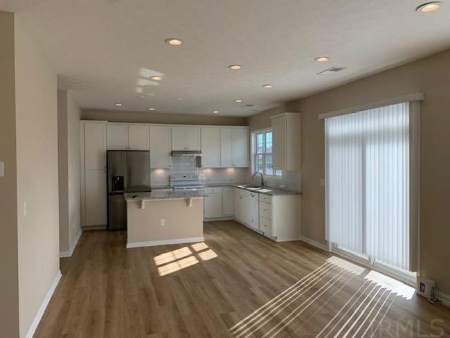 5621 Camden Dr, House other with 4 bedrooms, 3 bathrooms and null parking in Newburgh IN | Image 20