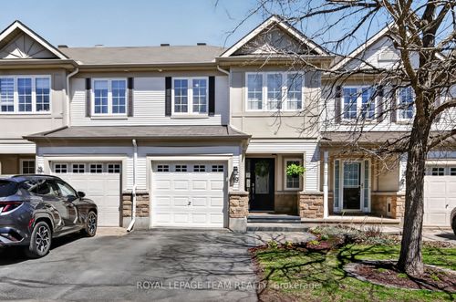 19 Goldthorpe Pvt, Nepean, ON, K2J5L6 | Card Image