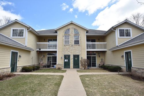 7-1479 Garay Lane, Port Washington, WI, 53074 | Card Image