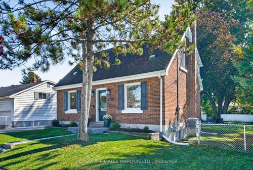 916 Leonard Ave, Cornwall, ON, K6J1L6 | Card Image